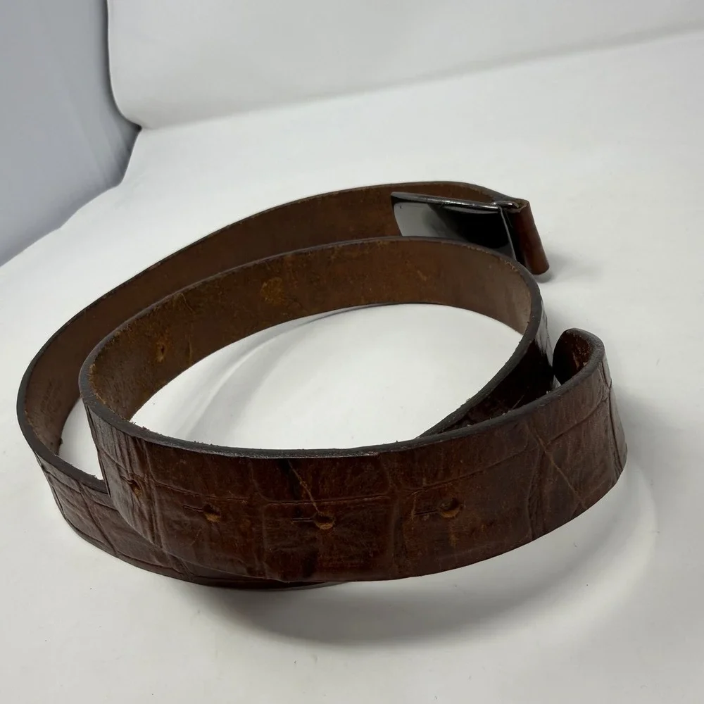 Banana Republic Mens Brown Crocodile Embossed Leather Belt Gunmetal Buckle